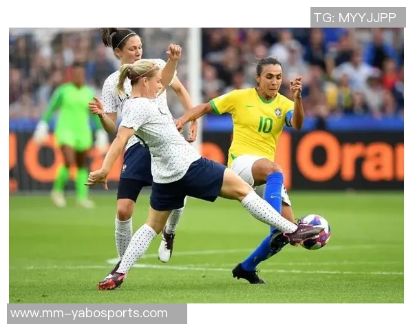 赫内斯直言女足亏损严重同工同酬的提法让人哭笑不得